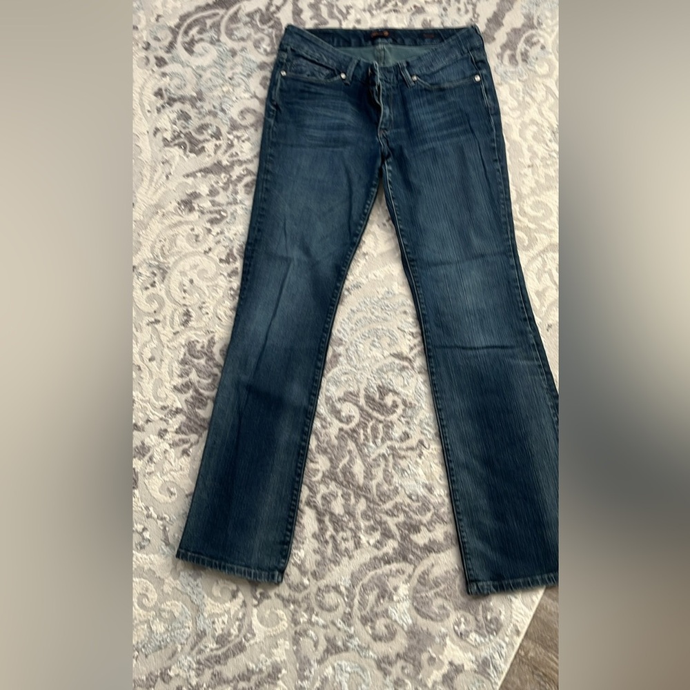 Seven7 Blue Straight Leg Jeans Classic Style